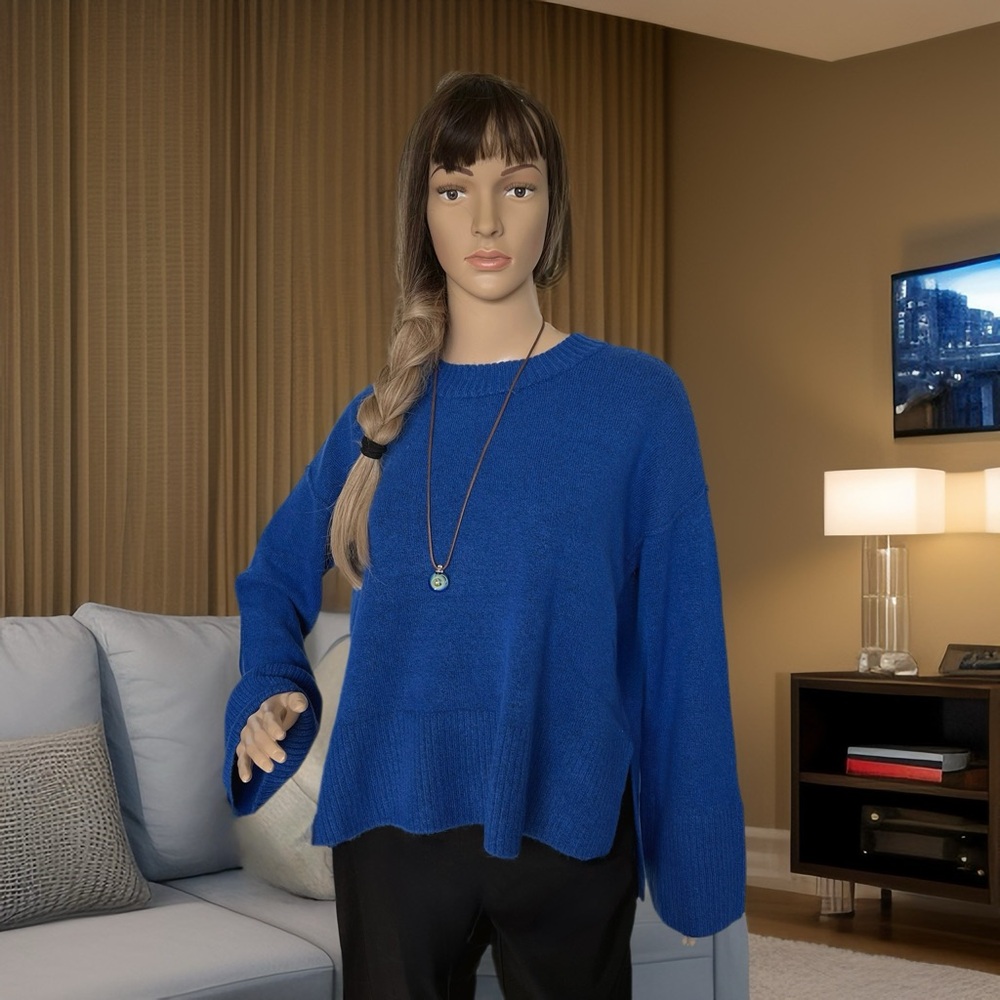 CeCe Blue Knit Mid-Length Sweater with Bell Sleeves: Small